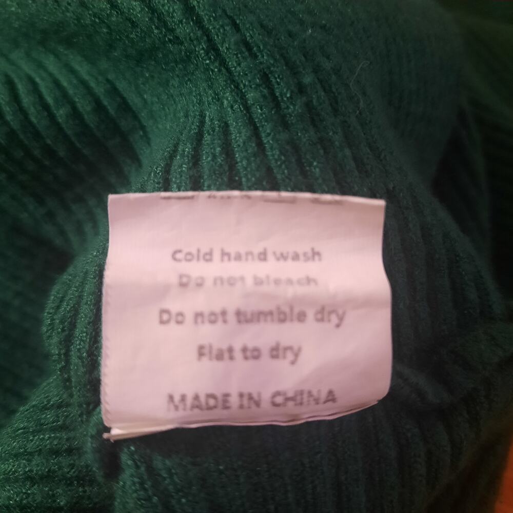 Green Ribbed Scoop Neck Sweater - Picture 4 of 5